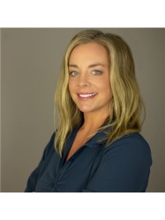Jennifer Stevens - RE/MAX Heritage