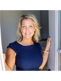 Kristina Jo Stricklin - RE/MAX Heritage