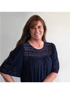 Jennifer Shipman - RE/MAX Boone Realty