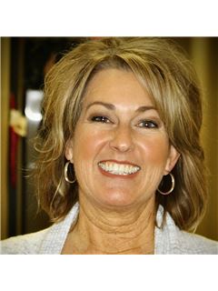 Angie Niccum - RE/MAX Premier Properties