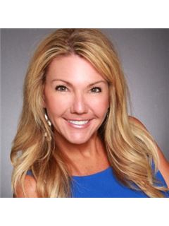 Paula A. Bellamy - RE/MAX Lake Of The Ozarks