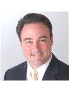 Hayes Murray - RE/MAX Boone Realty