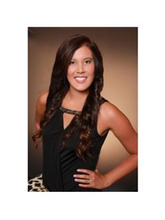 Kayla Hoey - RE/MAX Jefferson City