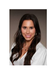 Paige A Schrimpf - RE/MAX Jefferson City