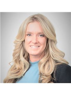 Stacey Ashley - RE/MAX Heritage