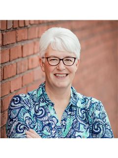 Tracy L. Wren - RE/MAX Heritage