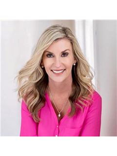 Stephanie Jones - RE/MAX Platinum