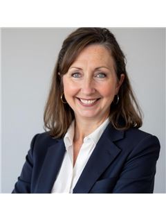 Carla Smith - RE/MAX Tri-Star