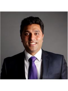 Varun Kalra - RE/MAX Properties