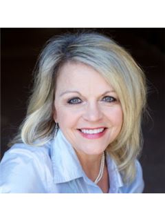 Stella Trott Esdale - RE/MAX Advantage South