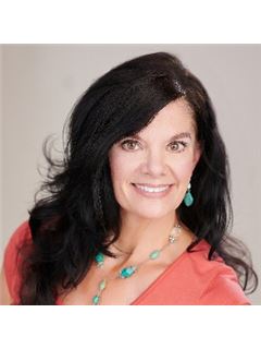 Sissy Barrett - RE/MAX Advantage South