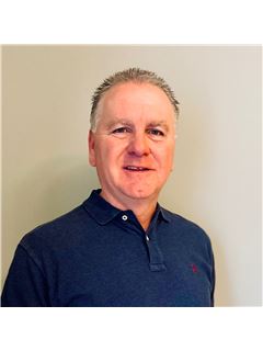 Jimmy Strickland - RE/MAX Around the Lake