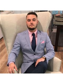 Dakota DeLozier - RE/MAX Real Estate Partners