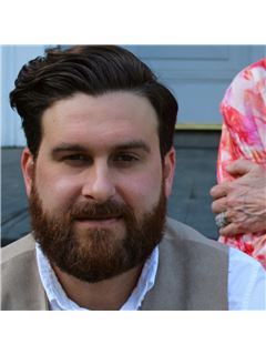 Edward T Cullen - RE/MAX N.O. Properties