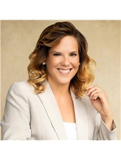 Whitney Stringer - RE/MAX Unlimited