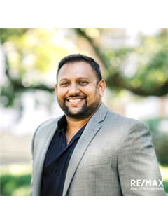 Amlan Mitra - RE/MAX Real Estate Partners