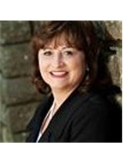 Roxanne A. Cooke - RE/MAX Alliance