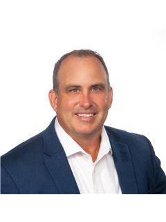 Christopher Kendall - RE/MAX Advantage South