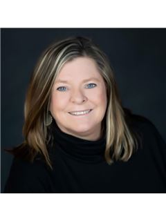 Pam R. Garland - RE/MAX Platinum