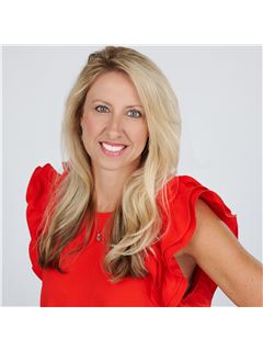 Angel Brown - RE/MAX Advantage South