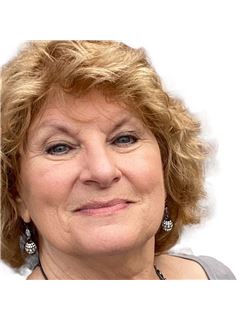 Jean M. Hunn - RE/MAX N.O. Properties