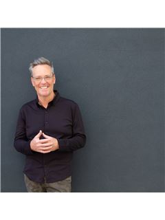 Mark D. Ammons - RE/MAX Properties