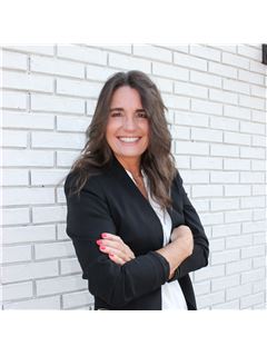 Kimberly McRoy - RE/MAX Real Estate Partners