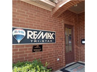 RE/MAX Tri-Star Office of RE/MAX Tri-Star - Montgomery