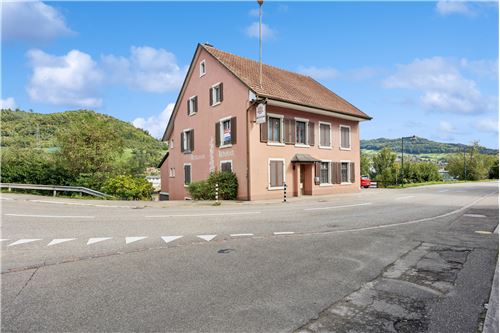 Kauf-Haus mit Gewerbeanteil-Landstrasse 47  -  Itingen, Basel-Landschaft-118661009-341