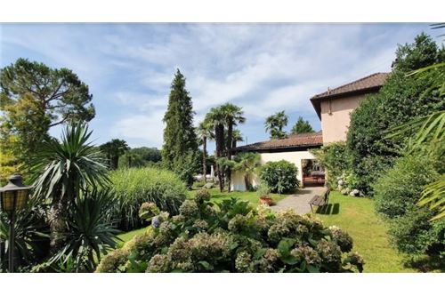 Commercio - Albergo - Astano, Tessin - CH - 47 - 119001001-2945