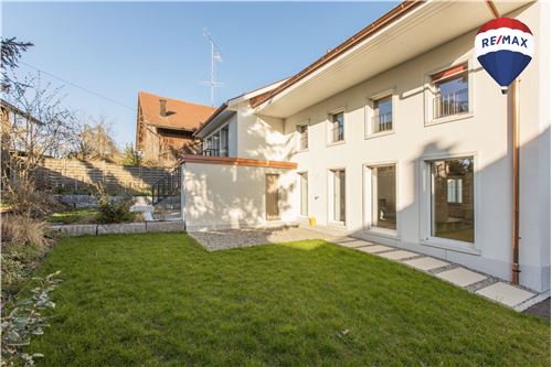 Kauf-Eck-Haus-Oberschneit 8a  -  Hagenbuch, Zürich-110161066-335