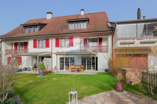 Kauf-Wohnung-Hohlenweg 38  -  Oeschgen, Aargau-110091005-1540