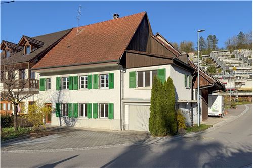 Kauf-Eck-Haus-Mitteldorf 4  -  Zeiningen, Aargau-110021045-46