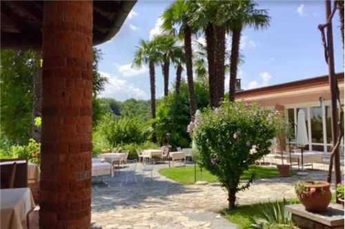 Commercio - Albergo - Astano, Tessin - CH - 69 - 119001001-2945