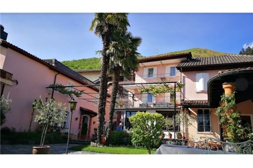 Commercio - Albergo - Astano, Tessin - CH - 49 - 119001001-2945