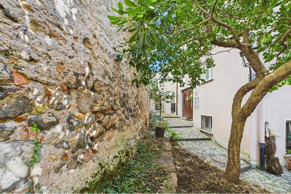 Einfamilienhaus - Kauf - Morcote, Tessin - CAM02262G0-PR0570-STILL017.jpg - 119921001-378