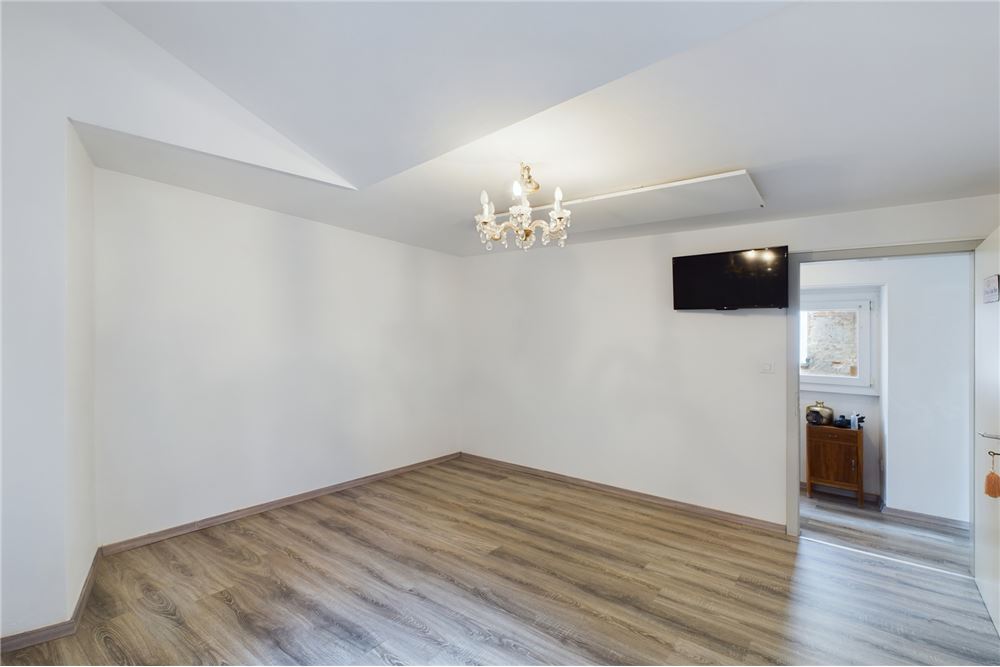 Residential - Cornerhouse - Novaggio, Tessin - CH - 95 - 119001091-47