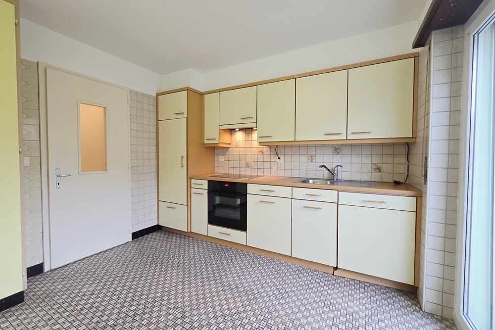Wohnung - Kauf - Agarn, Wallis - 4.5 Zi-Wohnung in Agarn_Küche.jpg - 119101007-728