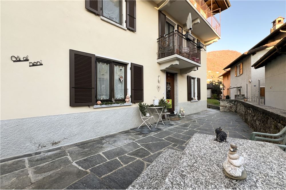 Mehrfamilienhaus - Kauf - Gordola, Tessin - Terrasse / terrazza - 118461080-53