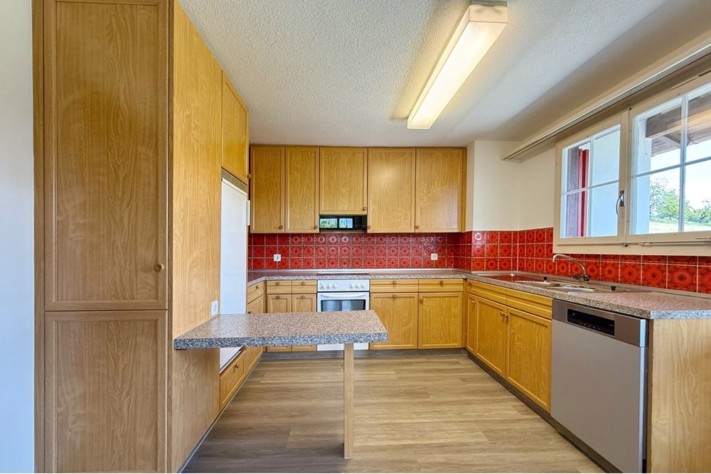 Einfamilienhaus - Kauf - Seftigen, Bern - 20250523_105745632_iOS.jpeg - 119471022-54