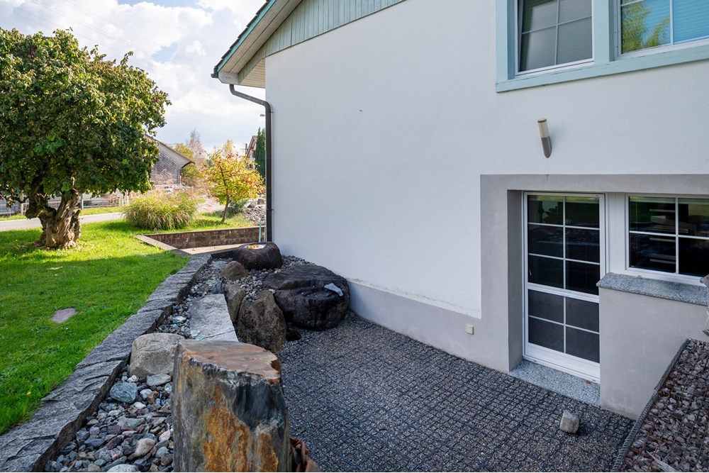 Einfamilienhaus - Kauf - Seegräben, Zürich - 034 - Bertschikerstrasse 50, 8607 Mönchaltorf (Daniel Blake Fotografie).jpg - 110460007-1300