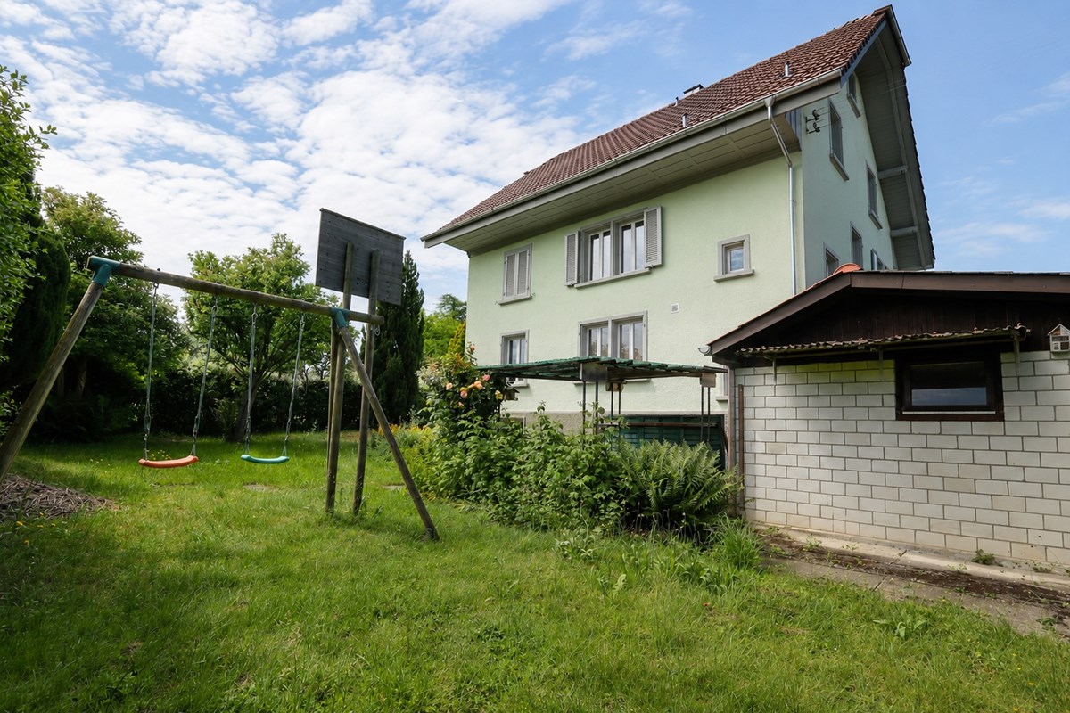 Einfamilienhaus - Kauf - Menziken, Aargau - einfamilienhaus-menziken-Garten1.jpg - 111301001-5