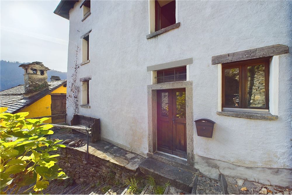 Residential - Holiday Apartment - Loco, Tessin - CH - Ingresso principale / Haupteingang - 119001086-39