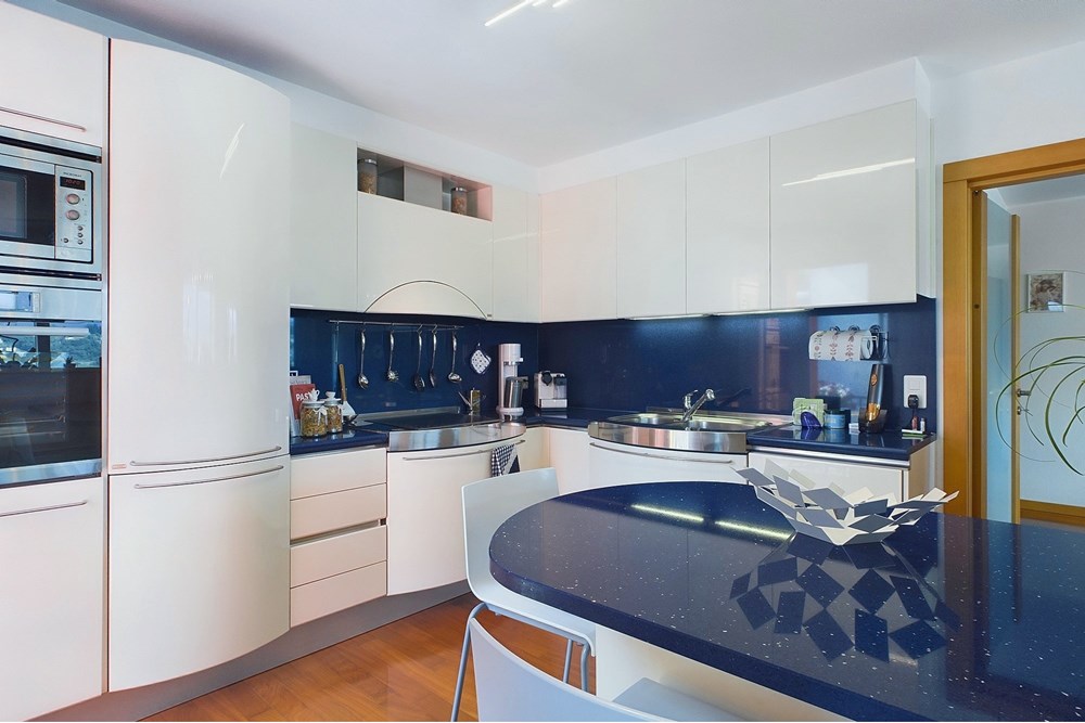 Wohnung - Haus - Lugano, Tessin - CH - CAM02262G0-PR0309-STILL022.jpg - 119001050-301