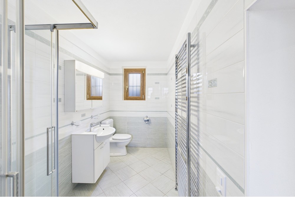 Einfamilienhaus - Kauf - Bidogno, Tessin - CAM02262G0-PR0455-STILL044.jpg - 119001097-12