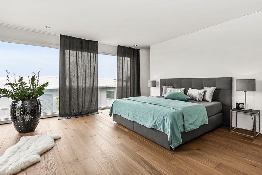 Einfamilienhaus - Kauf - Neuhaus, St. Gallen - DO_Zimmer_03.jpg - 119881001-125