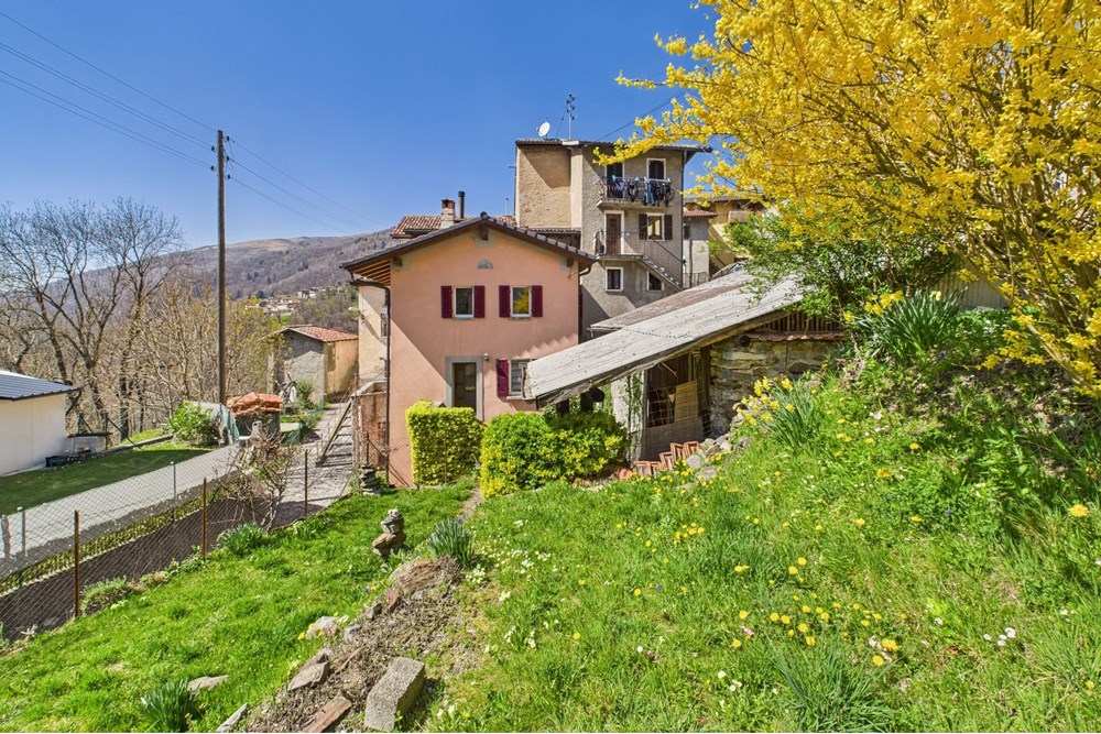 Wohnung - Haus - Bogno, Tessin - CH - 1. Foto per copertina Brochure.jpg - 119001097-13