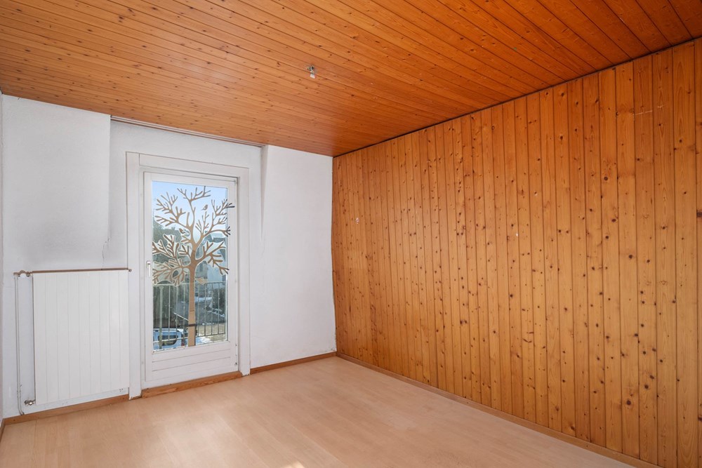 Einfamilienhaus - Kauf - Wohlen AG, Aargau - Grosses Schlafzimmer.jpg - 111241001-30