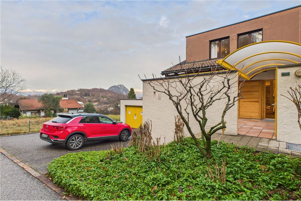 Prédio Habitacional - Moradia em Banda - Carona, Tessin - CH - 37 - 119001001-2949