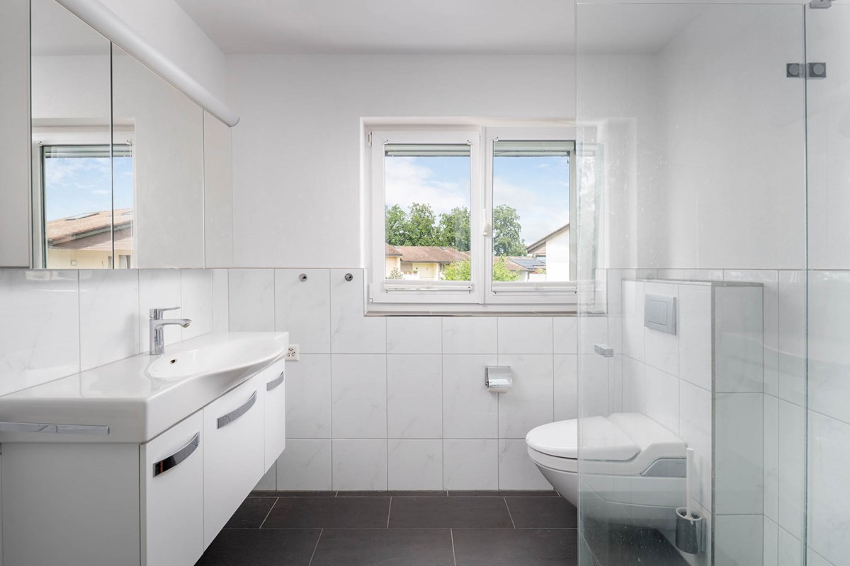 Doppelhaushälfte - Kauf - Altendorf, Schwyz - 010 - Buobenhofstrasse 33, 8852 Altendorf(Daniel Blake Fotografie).jpg - 118471013-247